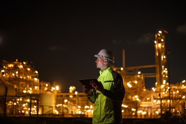 Delivering mission critical next -gen IOT customer software through cloud integration