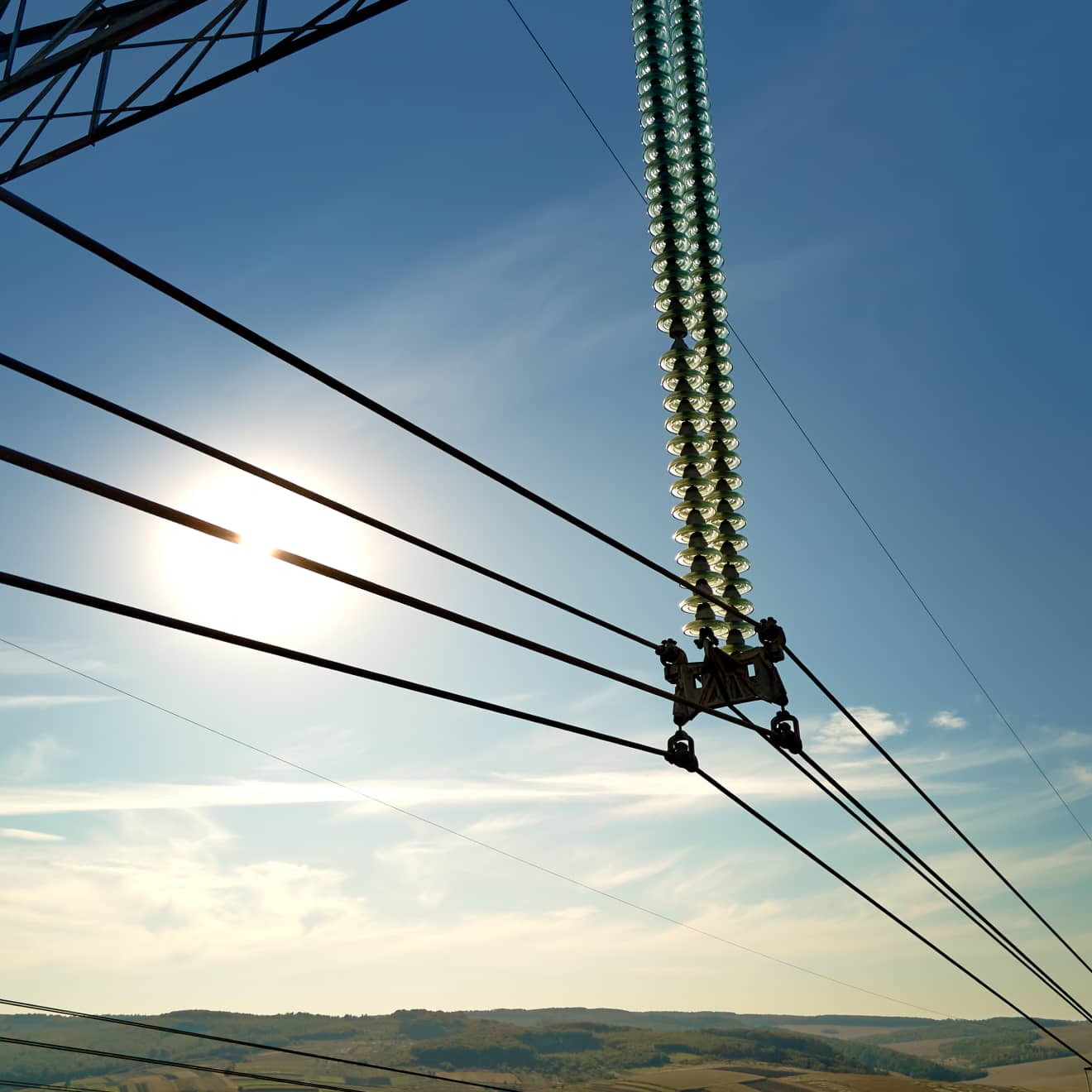 High voltage power line